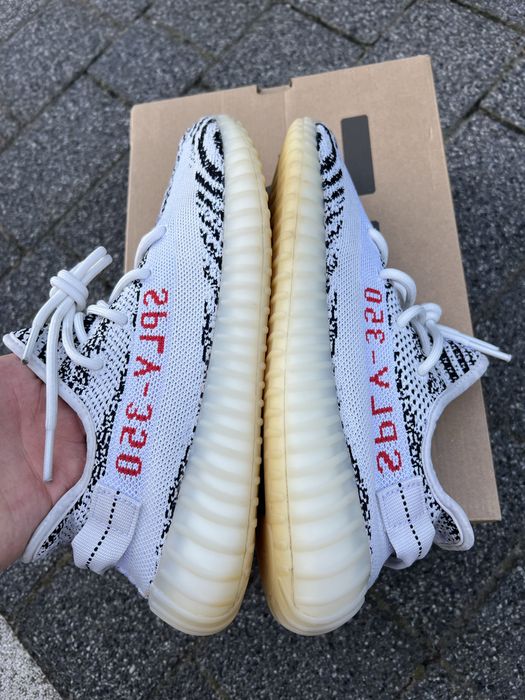 Adidas Yeezy Boost 350 V2 Zebra buty sneakersy niskie białe 42 2/3