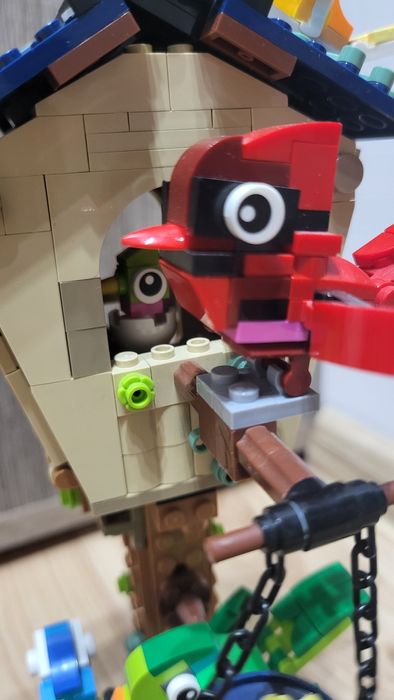 Domek na drzewie lego budka dla ptaków