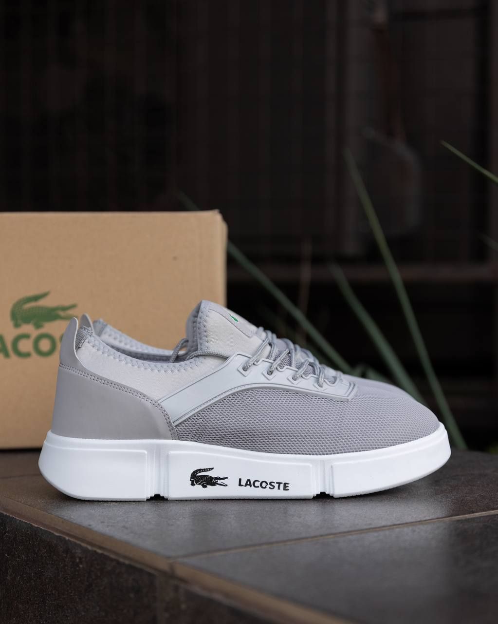 Чоловічі кросівки білі Nike Lacoste