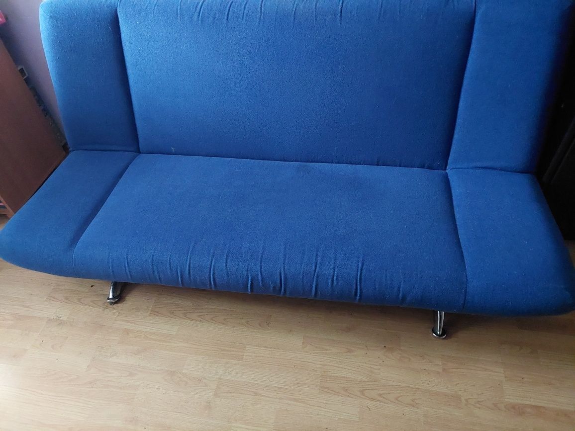 Łóżko młodzieżowe i łóżko dziecięce