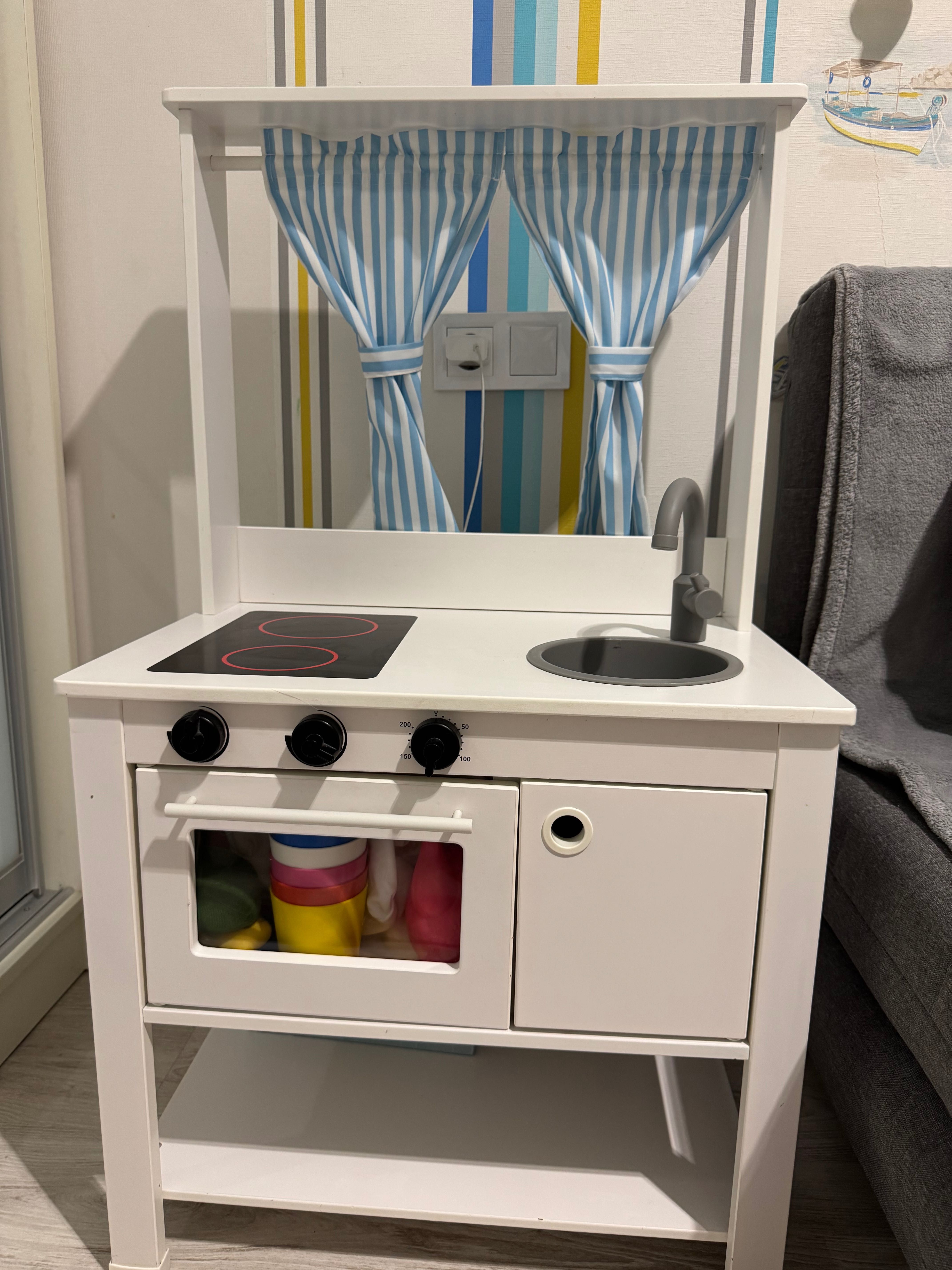 Дитяча кухня IKEA
