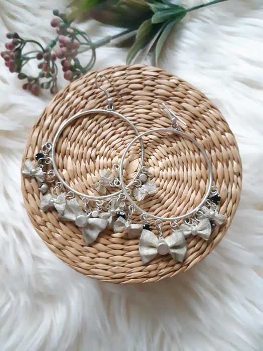 boho kolczyki koła kokardy romantyczne srebrny beżowy czarny