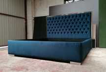 Łóżko tapicerowane pikowane ramka chrom sypialnia Chesterfield