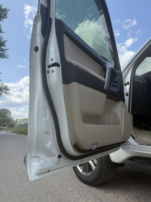 Тойота Прадо 150. Возможен обмен.