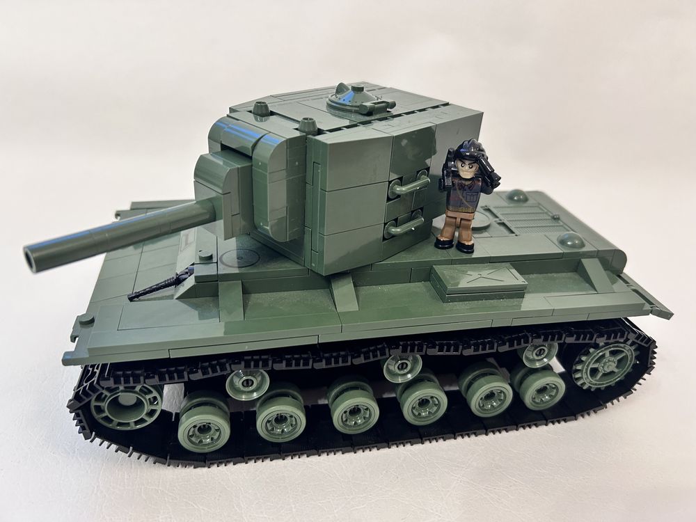 Klocki cobi czołg Kv-2