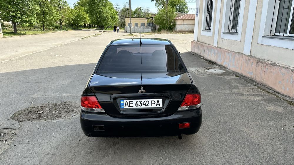 Mitsubishi Lancer 1.6 газ/бенз Автомат