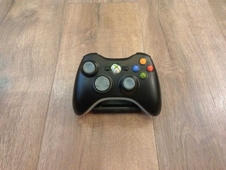 Pad do konsoli Xbox 360 Elite