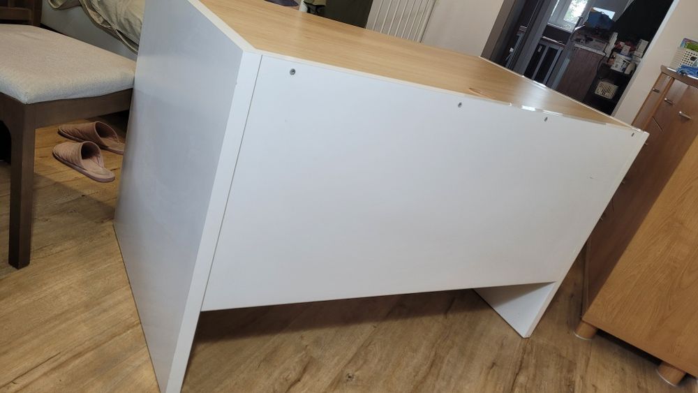 Biurko z 2 szufladami, solidne