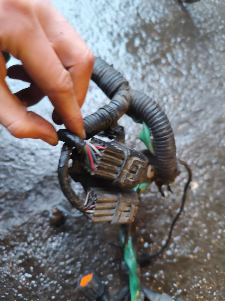 Suzuki Jimny 1.3 wiązka elektryczna silnika instalacja
