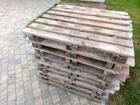 Sprzedam palety kost-bet