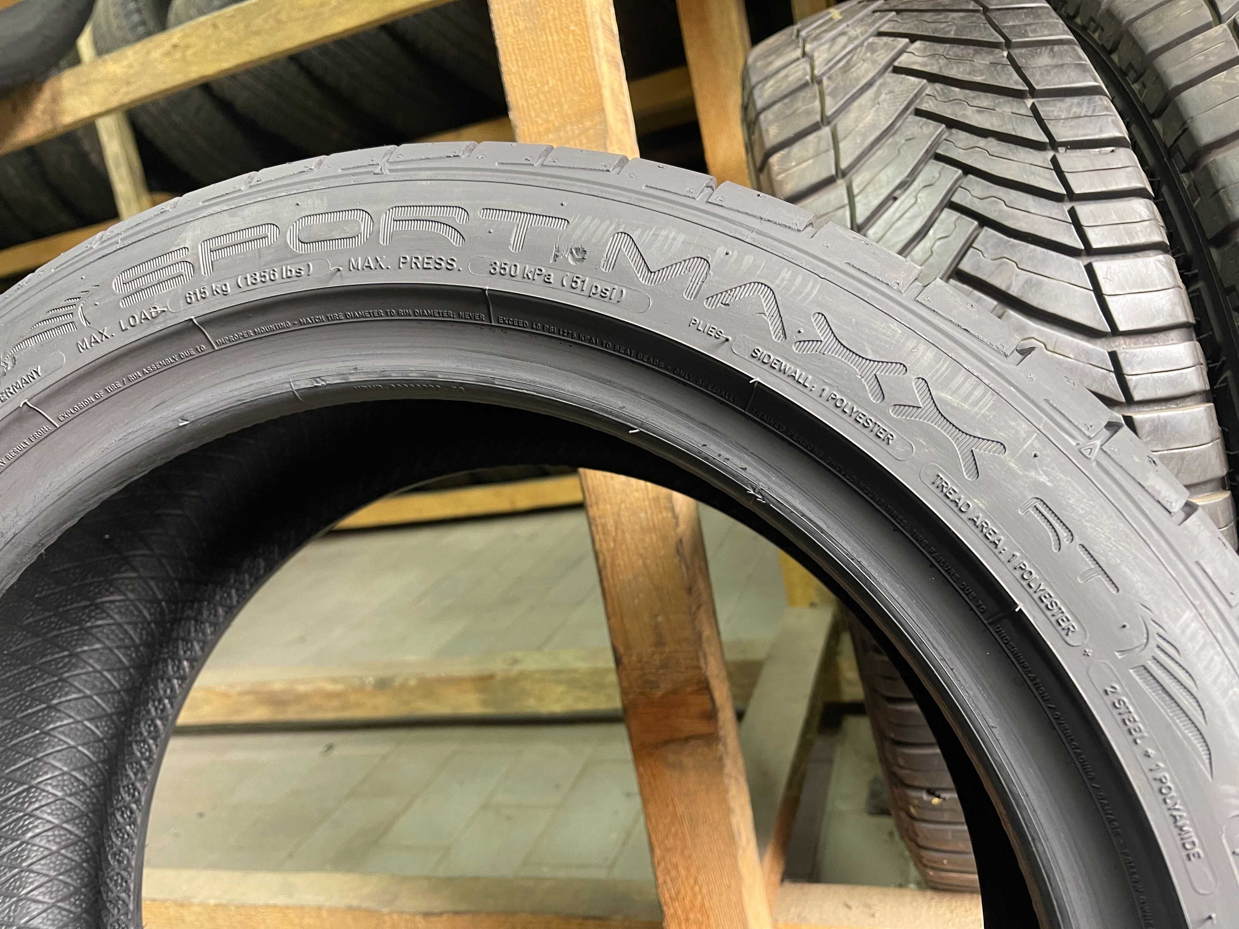 Комплект 225/45R17 Dunlop SportMaxxRT 4шт 7мм