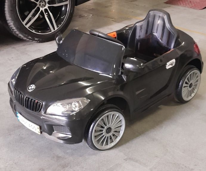 Carro crianca com comando