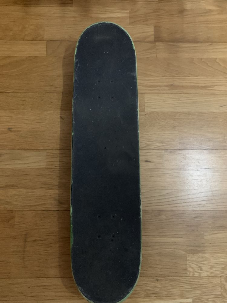 Skate marca globe
