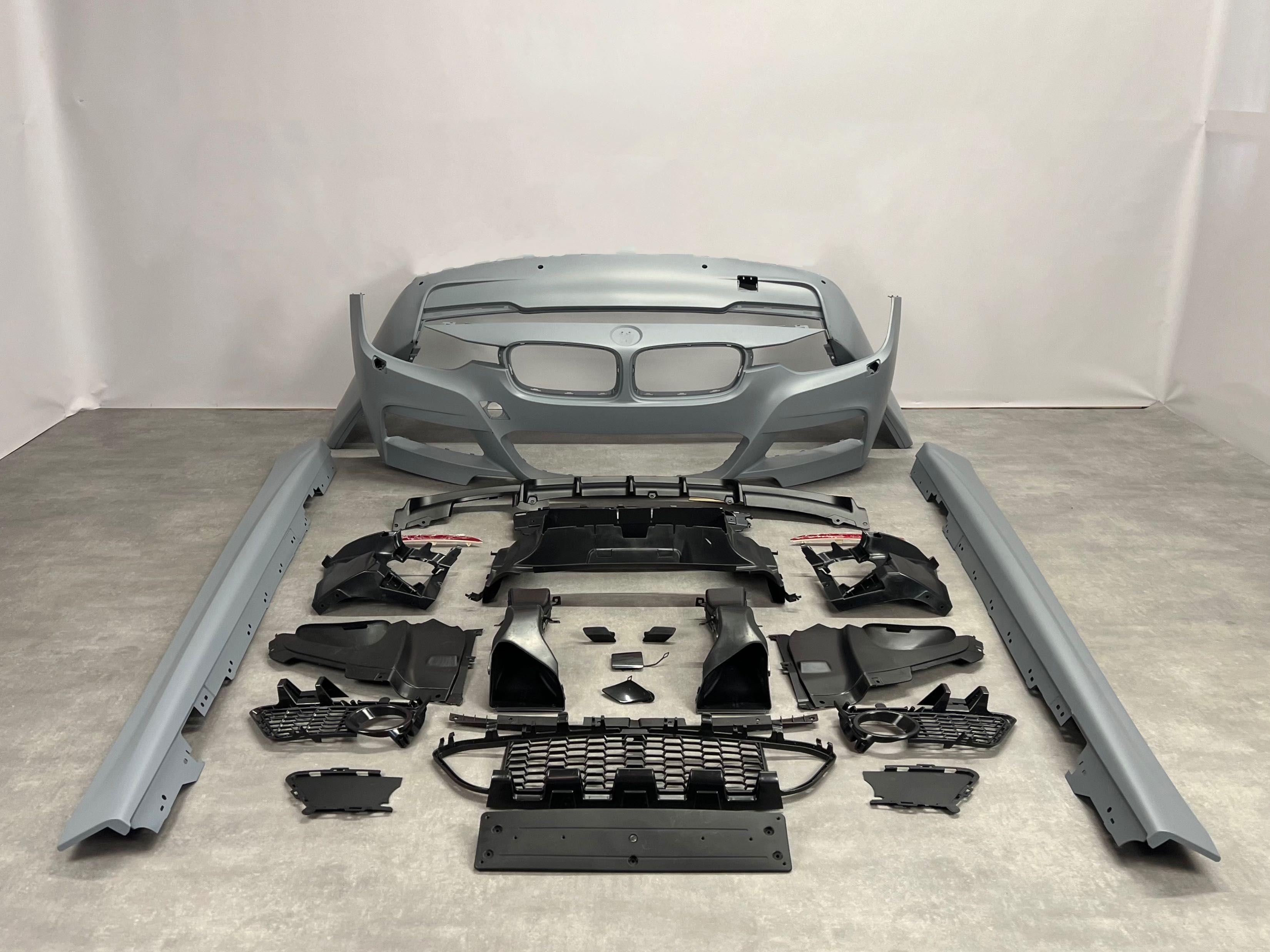 Передній бампер - M Paket - BMW 3 (F30/F31) бмв 3 ф30/ф31 м пакет