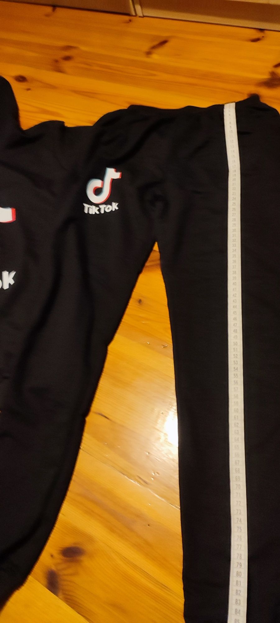Dres bluza i spodnie tik tok