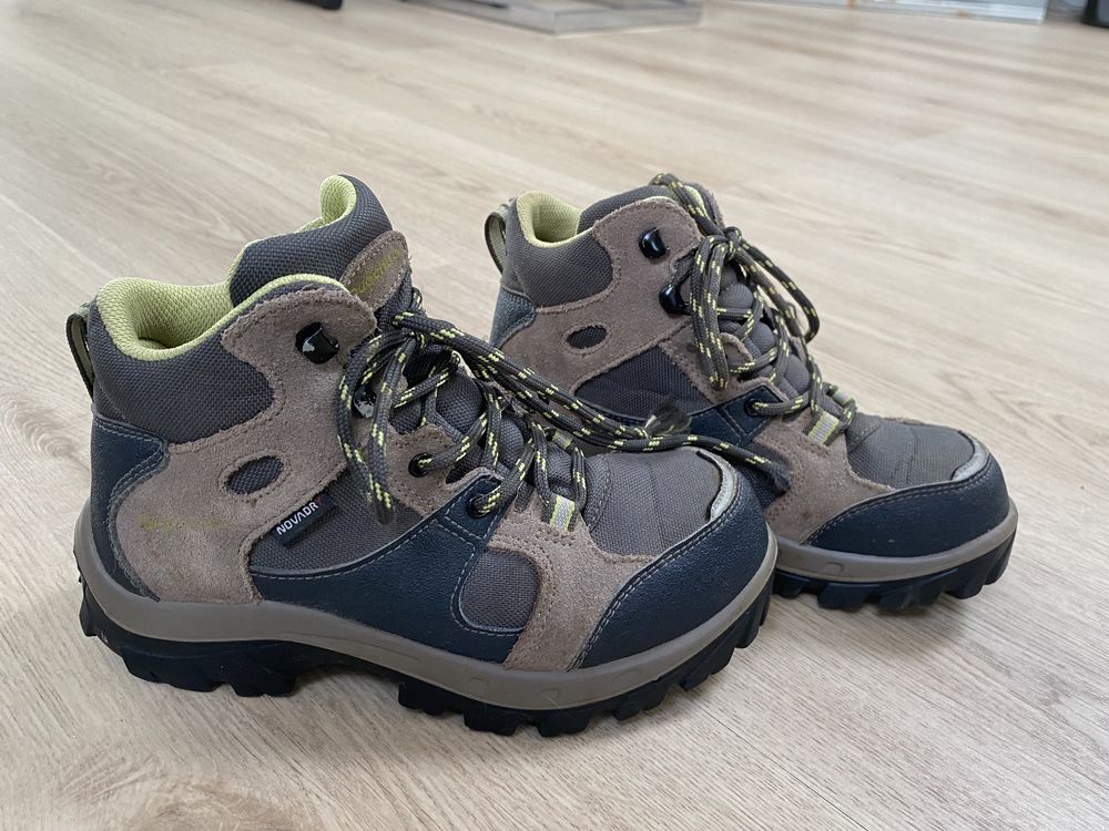 Botas de caminhada Quechua tamanho 32