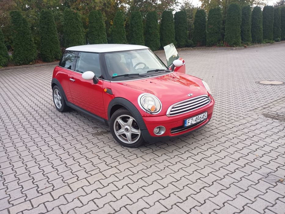 Mini Cooper*1,6 benzyna* super stan