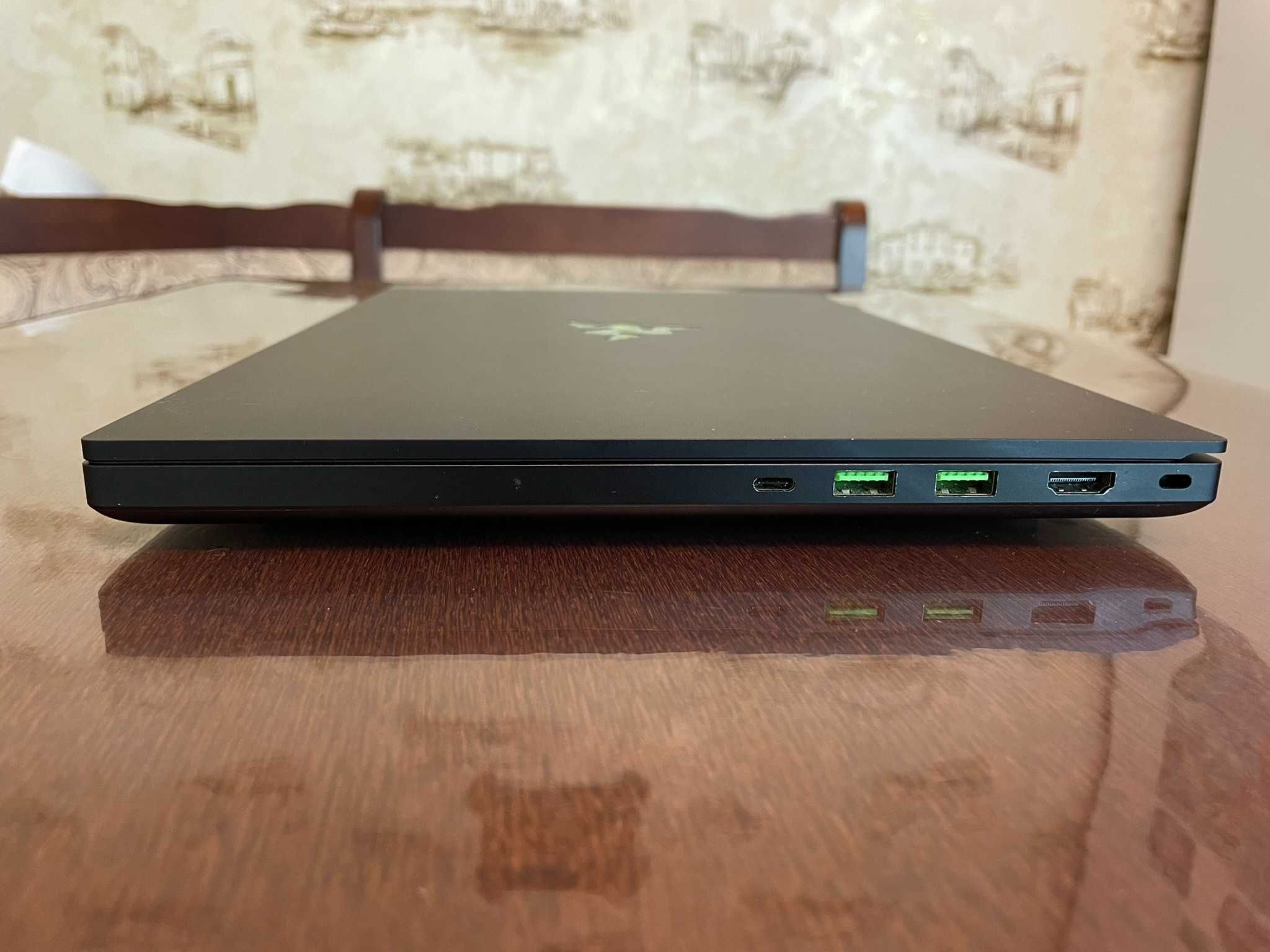 Ноутбук 15" FHD Razer Blade 15 (i7-10750H/16/SSD512/RTX 2070 8Gb)
