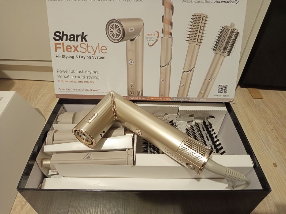 Sprzedam suszarka do włosów Shark Feliks Stylę