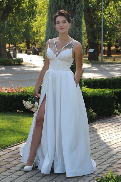 Свадебное платье