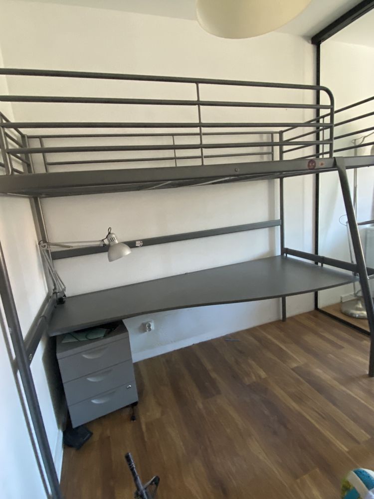 Łóżko piętrowe z biurkiem ikea