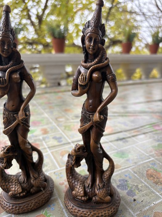 Декоративні фігурки грецьких богинь