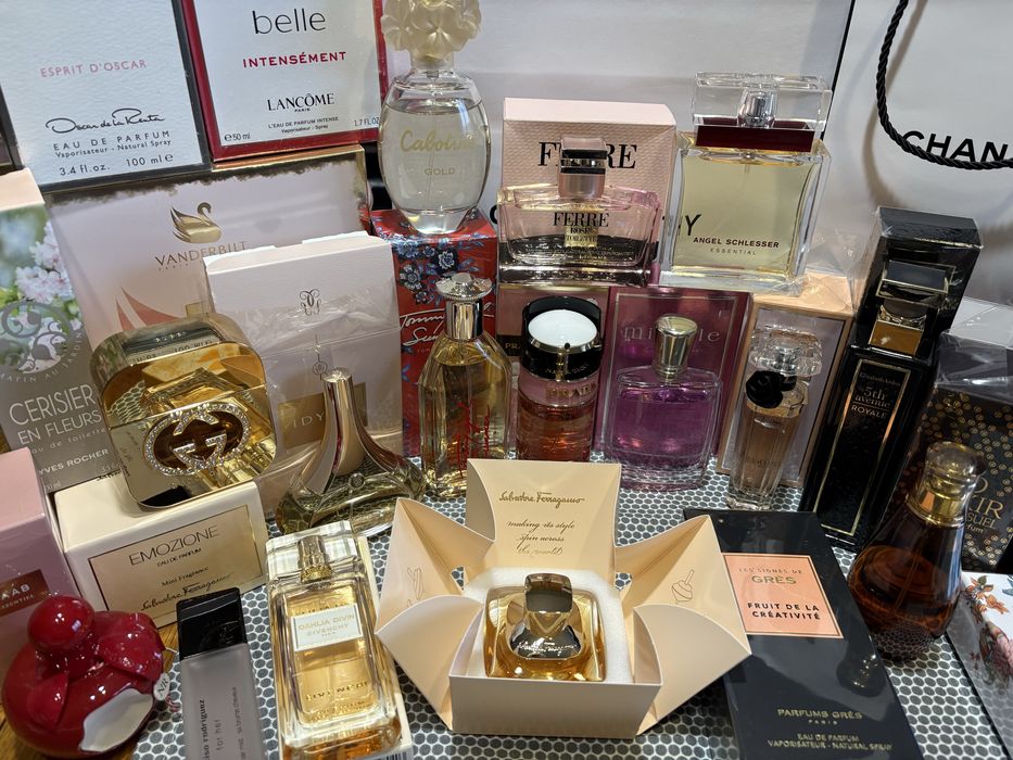 Парфуми оригінал Lancome PRADA Givenchy FERRE ROSE Valentino Gucci