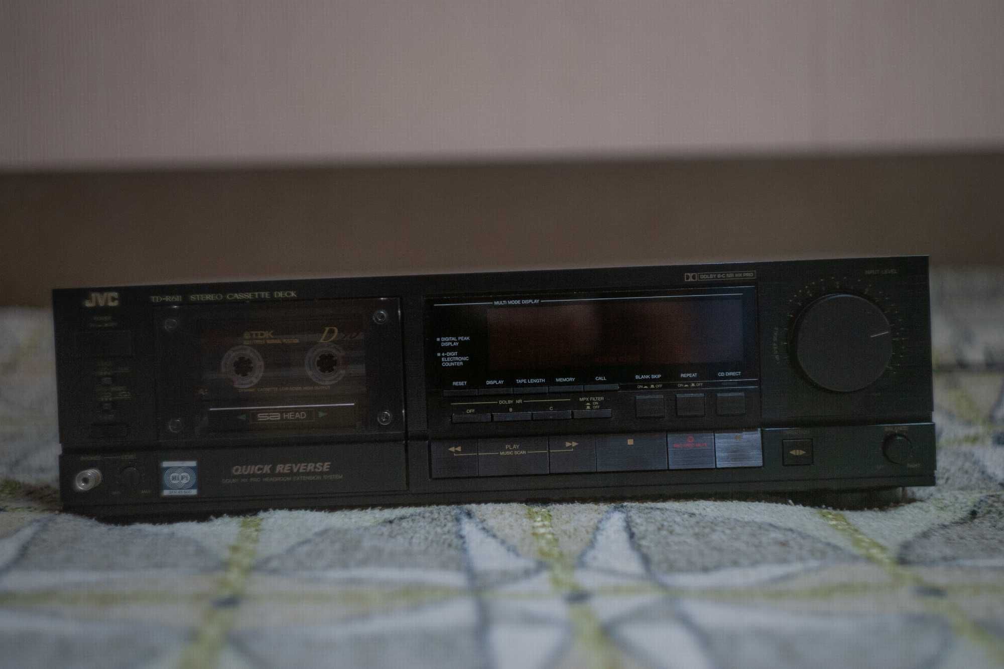 Кассетная дека JVC TD-R611