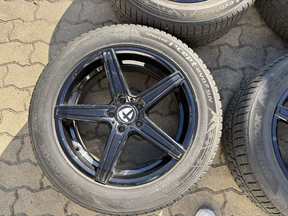 Koła zimowe Toyota RAV 4 5x114,3 ET45 235/55 18