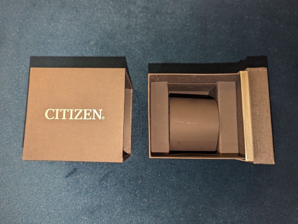 Pudełko etui opakowanie na zegarek Citizen