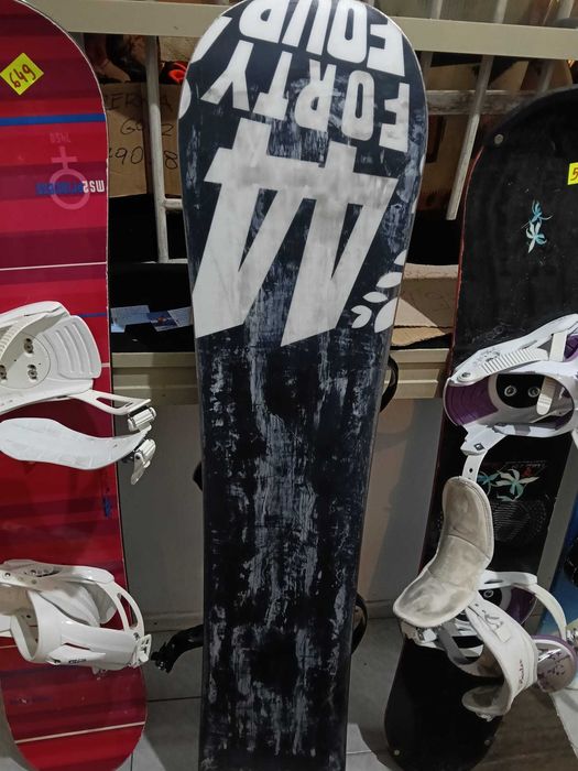 Deska snowboardowa damska-różowa - Limited4You 155 c/ Sklep-Serwis