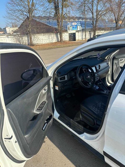 Kia Niro Кіа Ніро 2018 рік Гібрид