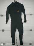 Vendo fato de surf XCEL