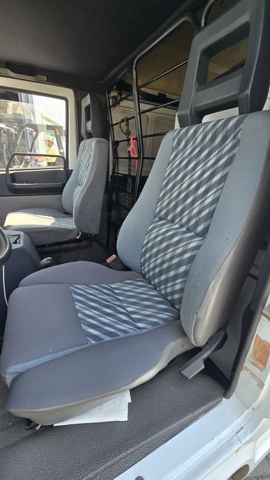 Mercedes MB 100D