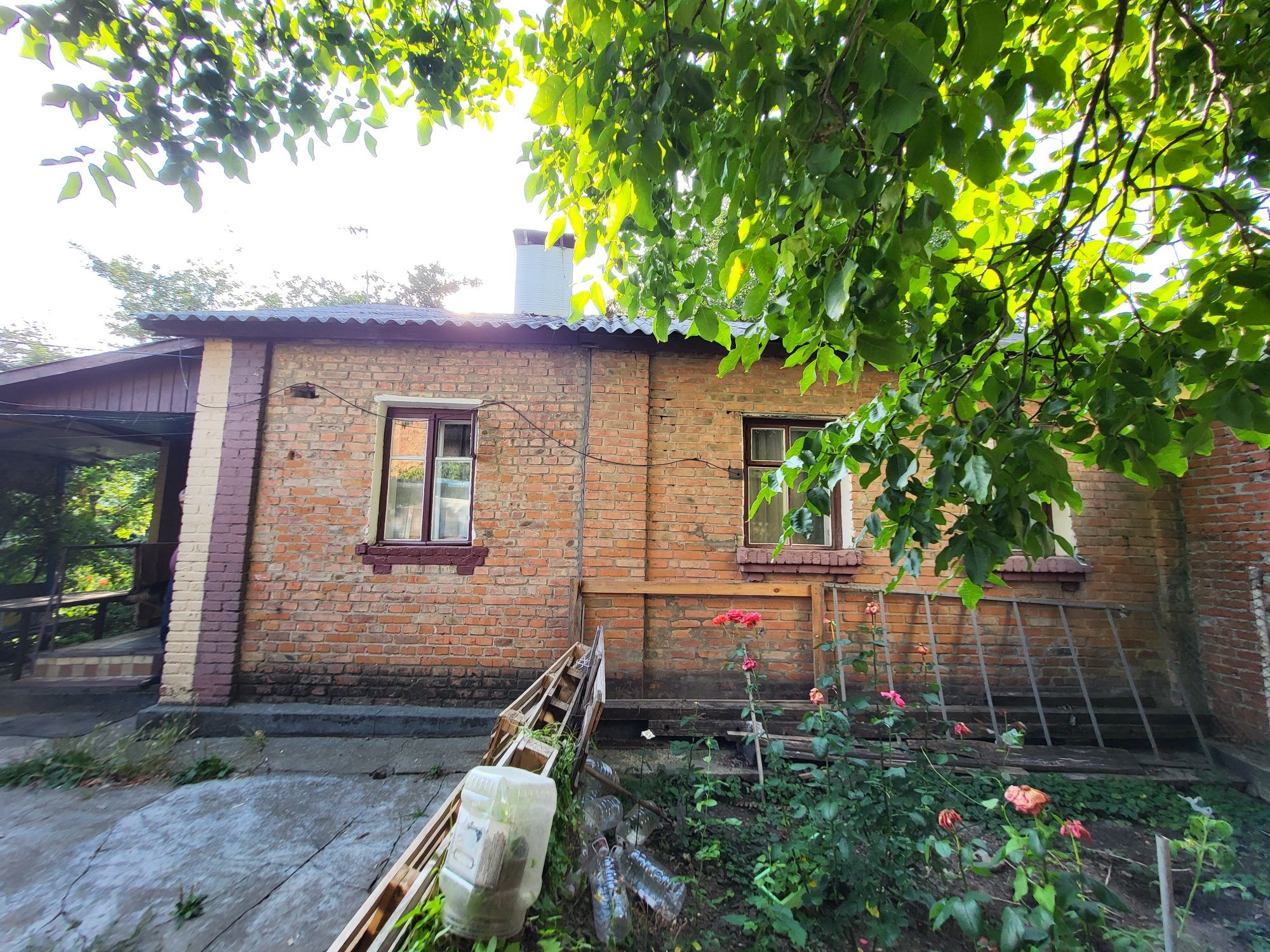 Продам будинок з ділянкою під бізнес р-н Урожай!