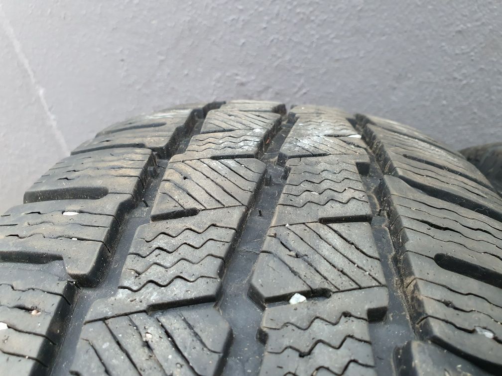 Пара зимова резина Michelin Agilis Alpin 235/65R16c вантажні