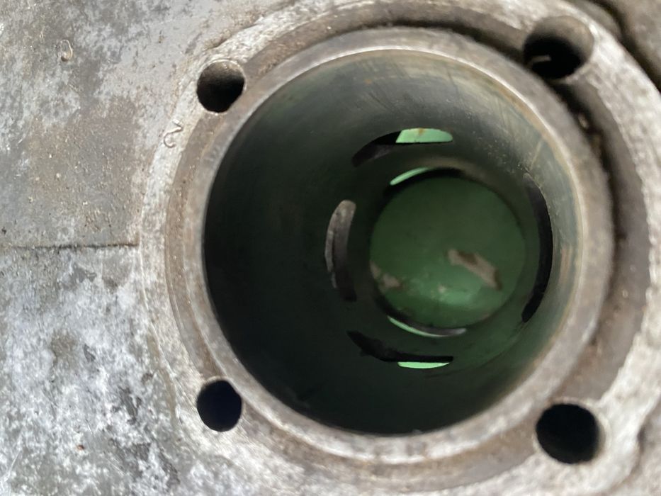 Поршнева група Мінск