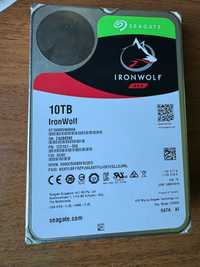 HDD Seagate IronWolf 10TB.4 роки використання в NAS. Є "биті" сектора.