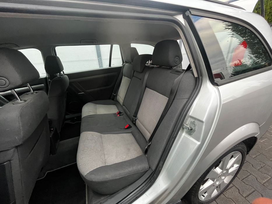 Opel Vectra 1.8 kombi ! Manual z LPG
