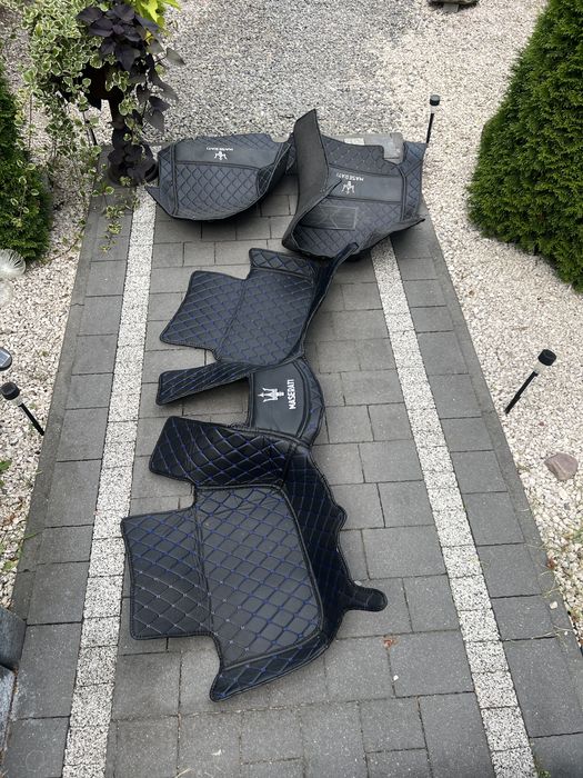 Maserati ghibli pikowane dywaniki eko skora niebieskie