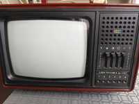 Telewizor Elektronika  C 432 lat 80