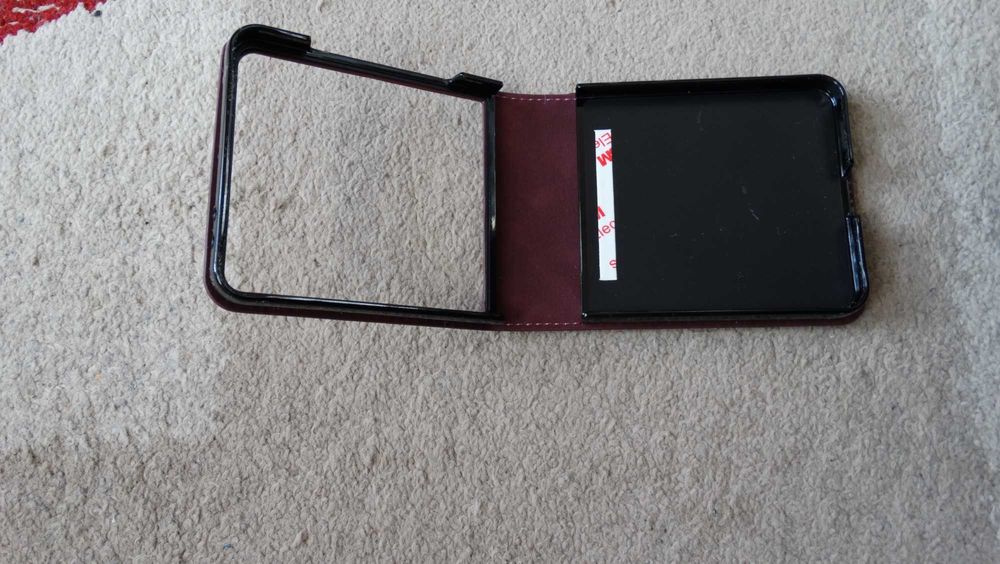 Etui do Samsung Galaxy Flip 7