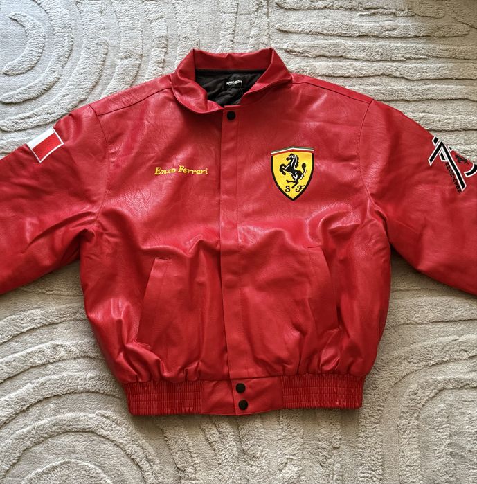 Kurtka Ferrari nowa