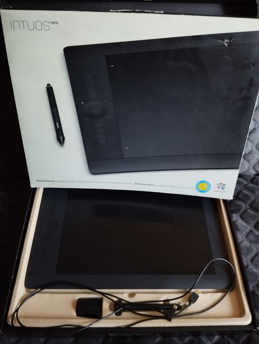 Графічний планшет.