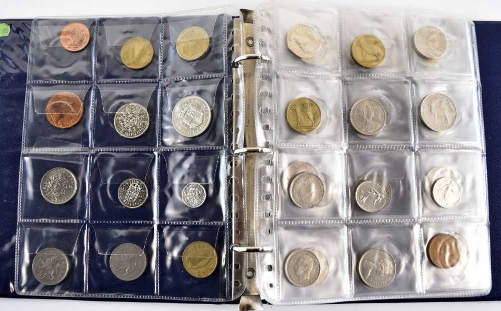 Álbum com 96 moedas