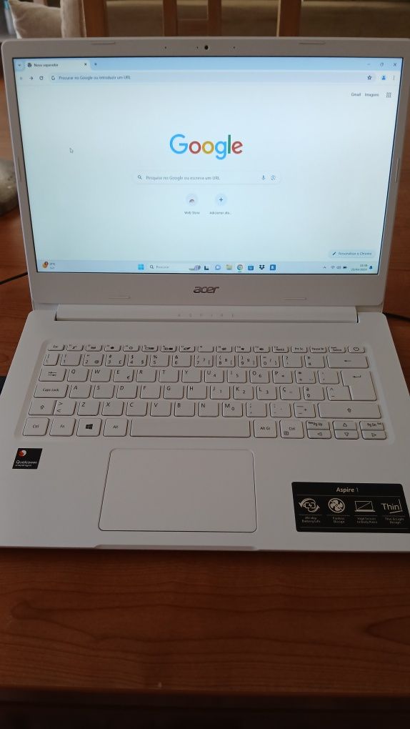 Portátil Acer 4G 64GB