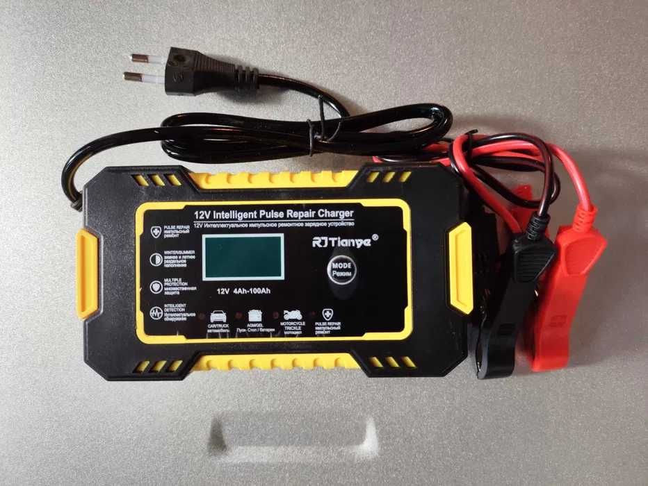 Импульсное зарядное устройство с функцией восстановления АКБ