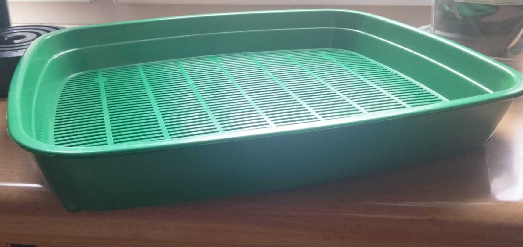 Kuweta dla kota bez żwirku. Siatka.