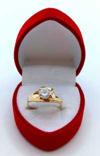 Złoty pierścionek z Cyrkonią PR.585 W:2,38gr R.11 InterLOMBARD