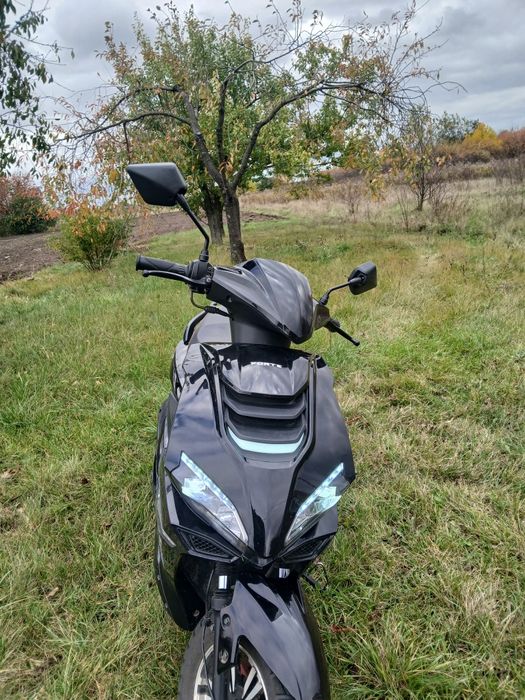 Продам скутер, Forte Canoe 150